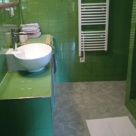 Vidiecky Domcek Na Samote